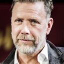 Mikael Persbrandt